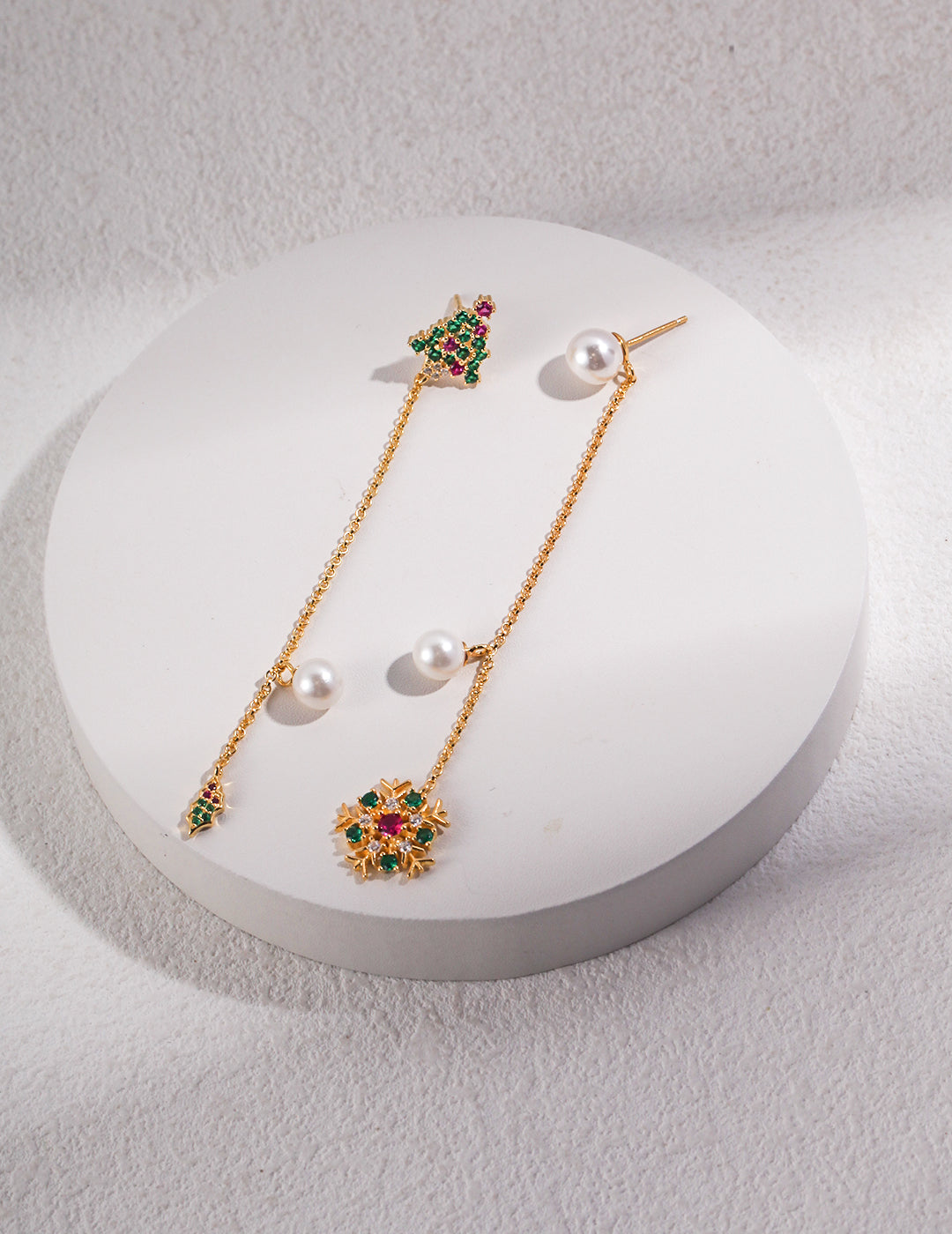 Frosted Holiday Elegance Series